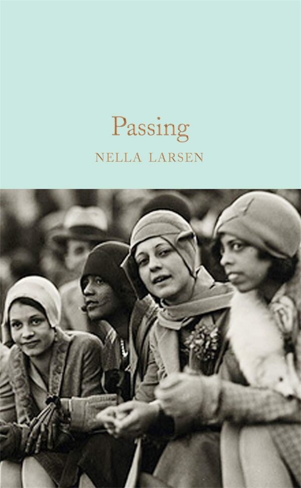 Macmillan Collector's Library: Passing