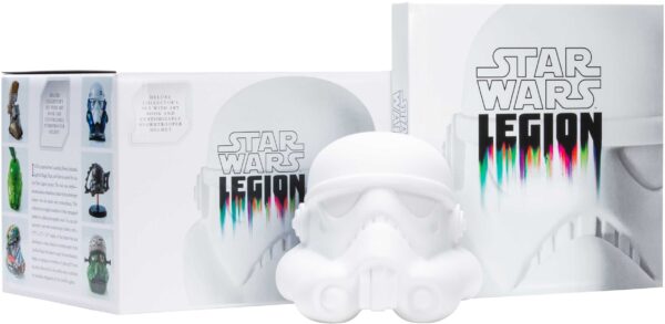 Star Wars: Stormtrooper Helmet and Book Set