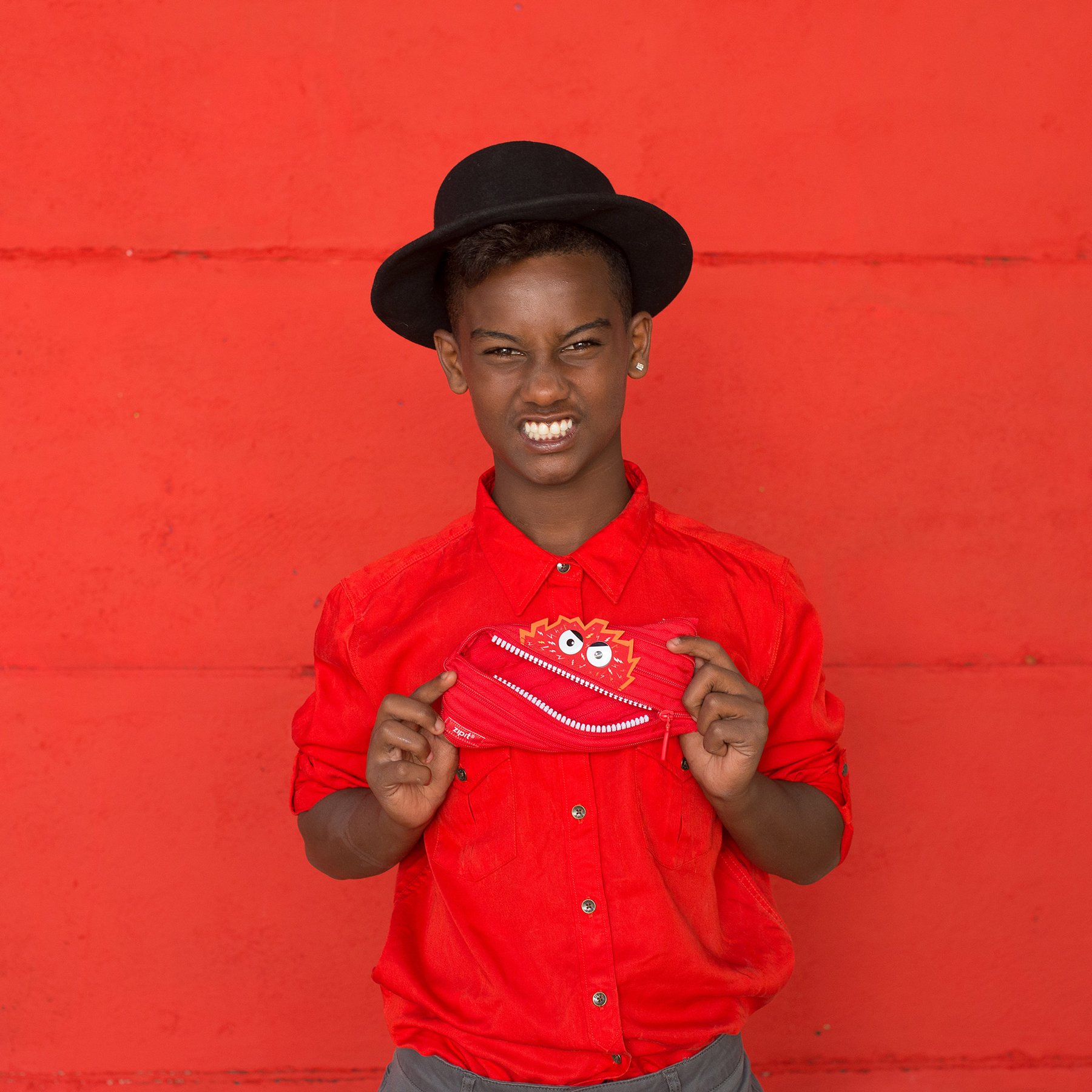 Zipit Несесер Talking Monstars, среден, червен - Image 10