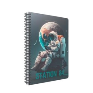 Gipta Тетрадка Station, A4, бяла хартия, широки редове, картонена корица, със спирала, 60 листа