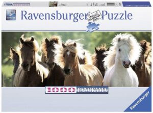 Панорамен пъзел Ravensburger от 1000 части - Диви коне