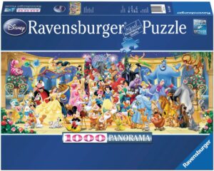 Панорамен пъзел Ravensburger от 1000 части - Героите на Дисни