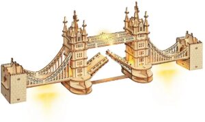 Дървен 3D пъзел Robo Time от 113 части - Тауър Бридж