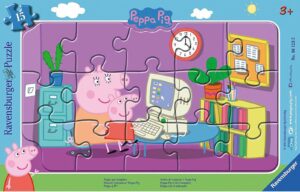 Детски пъзел Ravensburger от 15 части - Прасенцето Пепа на компютър