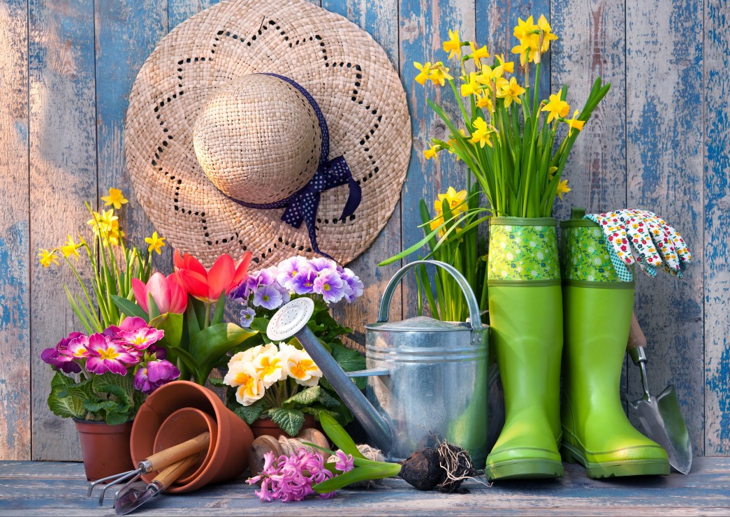 Пъзел Bluebird от 2000 части - Готови за градината